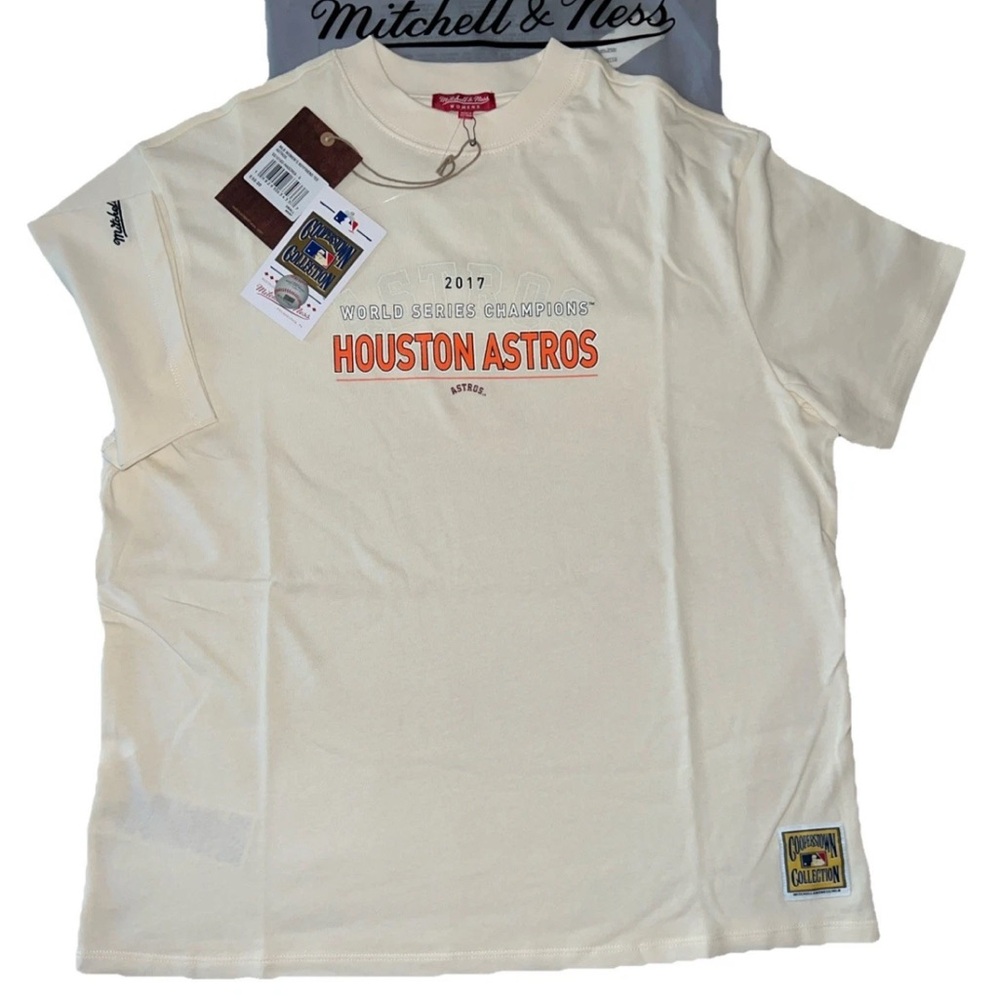 Mitchell & Ness Houston Astros World Series Cream T-Shirt Women’s Sz S